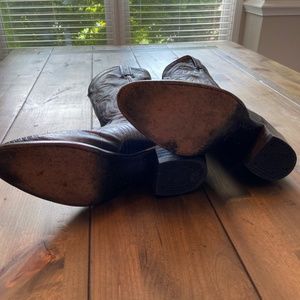 Tony Lama Teju Lizard Boots - Gem display picture 1